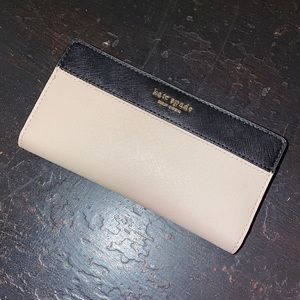 Kate Spade Tan and Black Wallet